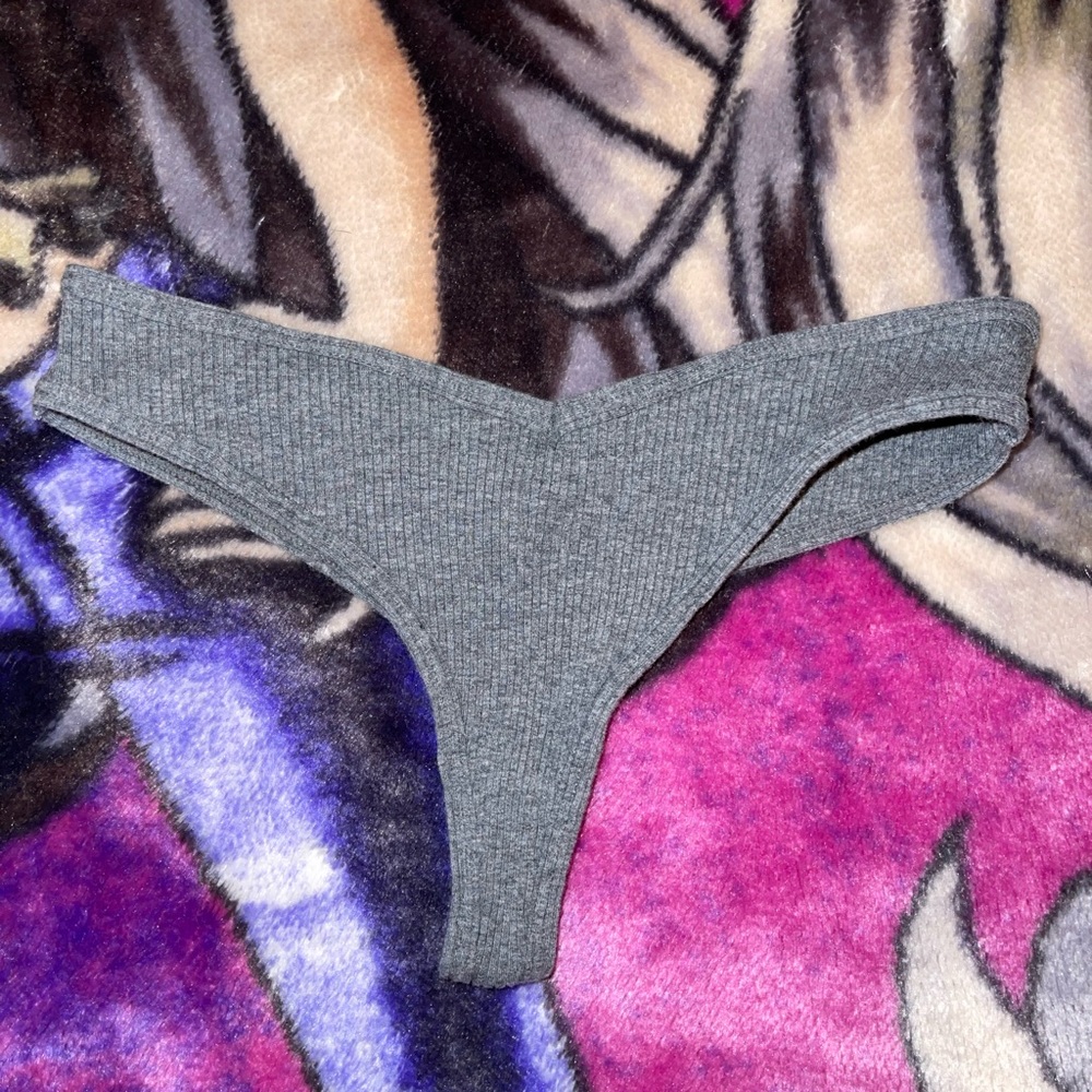 Tilly’s Cotton Gray Thong